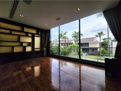 Ocean Drive (D4), Detached #617873101